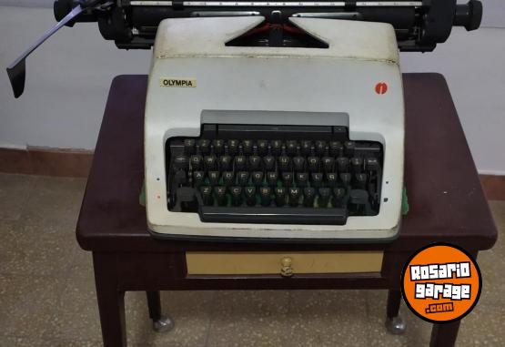 Hogar - Maquina de escribir Olympia carro ancho - En Venta