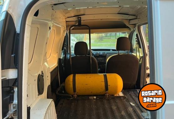 Utilitarios - Renault KANGOO CONF. EXP. SCE 1.6 2018 GNC 180000Km - En Venta