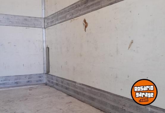 Camiones y Grúas - Ford Cargo 1517 chasis - En Venta