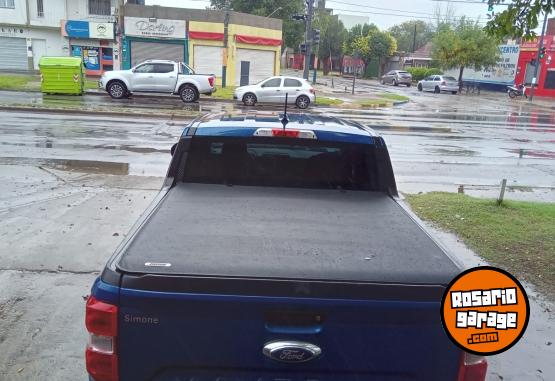 Accesorios para Autos - Lona marítima amarok ranger hilux s10 maverick - En Venta