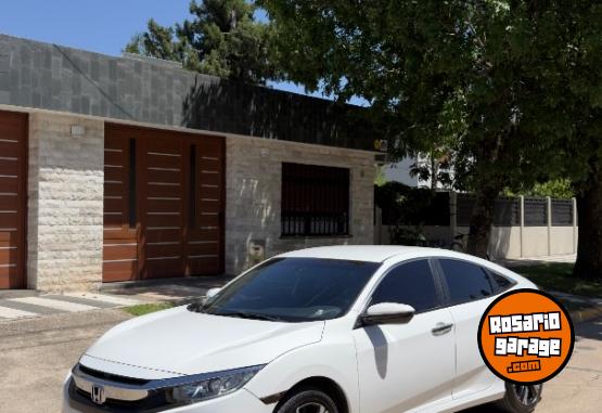 Autos - Honda CIVIC EXL 2017 Nafta 116000Km - En Venta