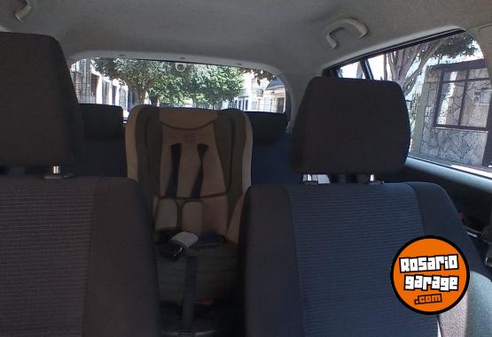 Autos - Suzuki Swift 1.5 vvt 2009 Nafta 77000Km - En Venta