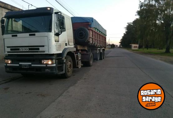 Camiones y Gr�as - BATEA PETINARI - En Venta