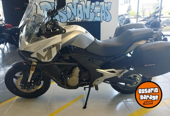 Motos - CF 650 MT 2023 Nafta 6851Km - En Venta