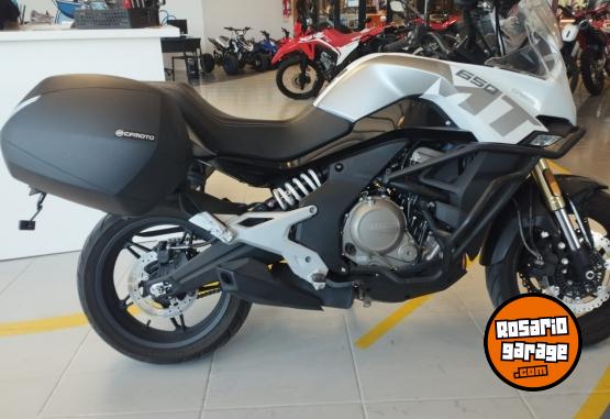 Motos - CF 650 MT 2023 Nafta 6851Km - En Venta