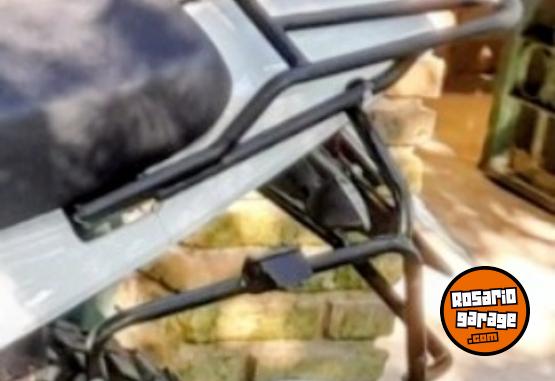 Accesorios para Motos - Vendo accesorios skua 250 - En Venta