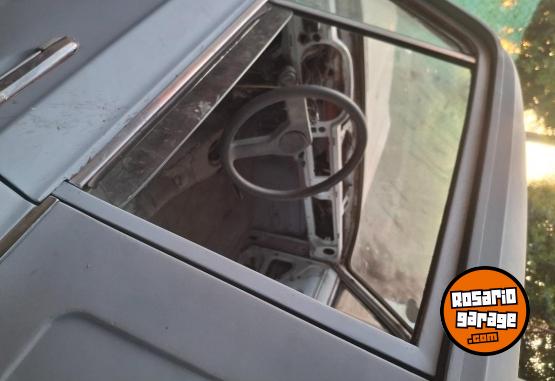 Camionetas - Fiat 125 Multicarga 1984 Nafta 100000Km - En Venta