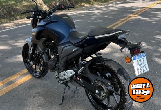 Motos - Yamaha FZ25 2023 Nafta 8600Km - En Venta
