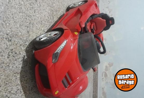 Art�culos para beb� - Ferrari a Bateria - En Venta