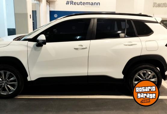Autos - Toyota COROLLA CROSS XLI CVT 2022 Nafta 35000Km - En Venta