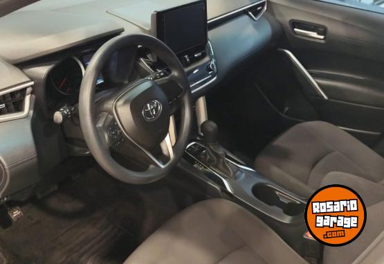 Autos - Toyota COROLLA CROSS XLI CVT 2022 Nafta 35000Km - En Venta