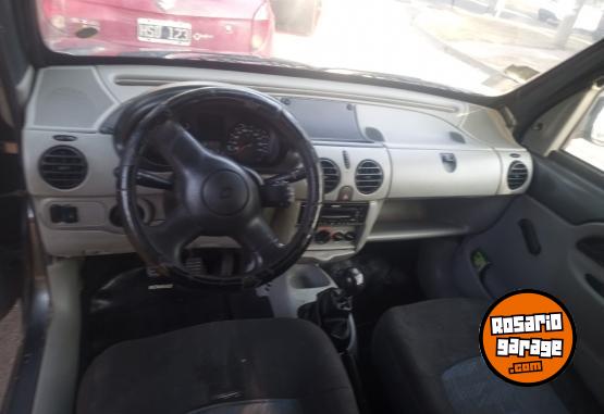 Utilitarios - Renault Kangoo 2013 GNC 189900Km - En Venta
