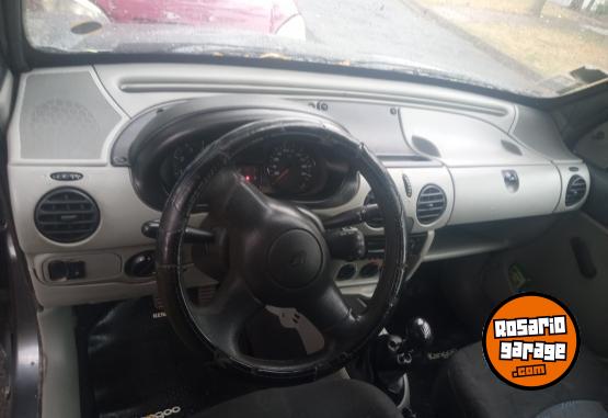 Utilitarios - Renault Kangoo 2013 GNC 189900Km - En Venta