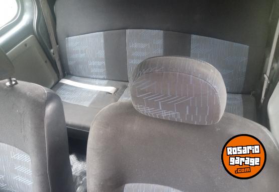 Utilitarios - Renault Kangoo 2013 GNC 189900Km - En Venta