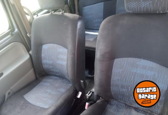 Utilitarios - Renault Kangoo 2013 GNC 189900Km - En Venta