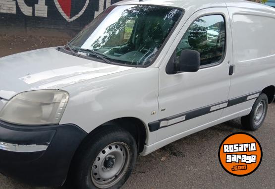 Utilitarios - Peugeot partner 2012 Diesel 1111Km - En Venta