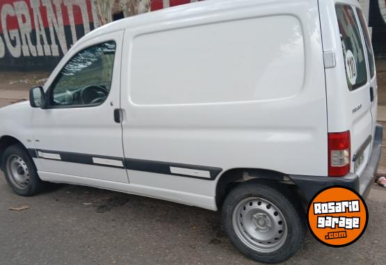 Utilitarios - Peugeot partner 2012 Diesel 1111Km - En Venta