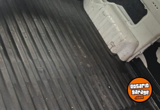 Utilitarios - Peugeot partner 2012 Diesel 1111Km - En Venta