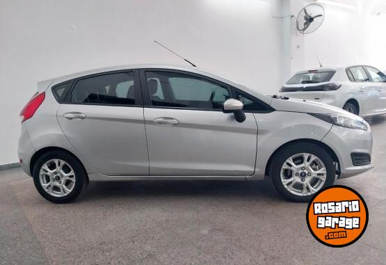 Autos - Ford Fiesta KD S Plus 2017 Nafta 130300Km - En Venta