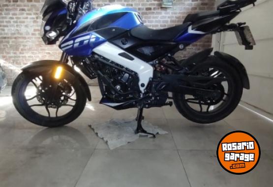 Motos - Bajaj NS200 2023 Nafta 10200Km - En Venta