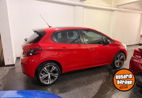 Autos - Peugeot 208 2019 Nafta 35000Km - En Venta