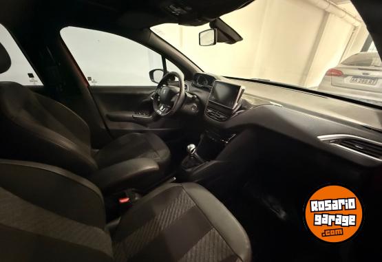 Autos - Peugeot 208 2019 Nafta 35000Km - En Venta
