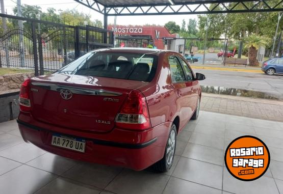 Autos - Toyota ETIOS XLS 1.5 2016 Nafta 117500Km - En Venta