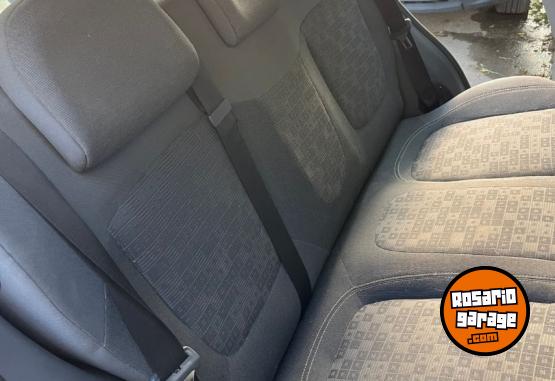 Autos - Fiat NEW PALIO ATTRACTIVE 1.4 2016 Nafta 128000Km - En Venta