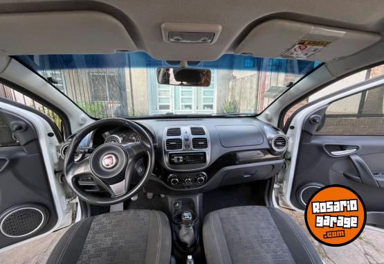 Autos - Fiat NEW PALIO ATTRACTIVE 1.4 2016 Nafta 128000Km - En Venta