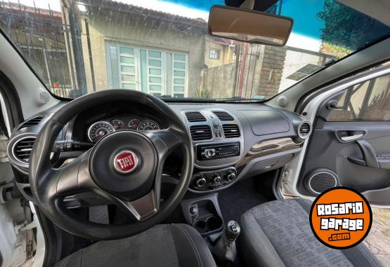 Autos - Fiat NEW PALIO ATTRACTIVE 1.4 2016 Nafta 128000Km - En Venta