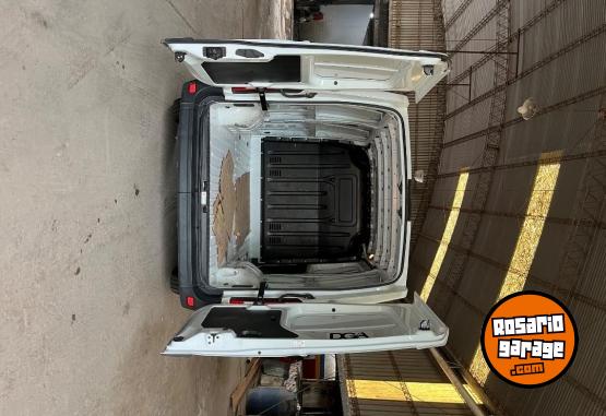 Utilitarios - Renault M�ster 2020 Diesel 180000Km - En Venta