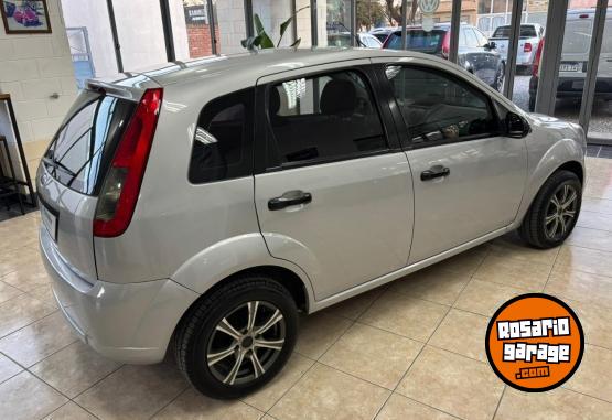Autos - Ford FIESTA AMBIENTE PLUS MP3 2010 GNC 123310Km - En Venta