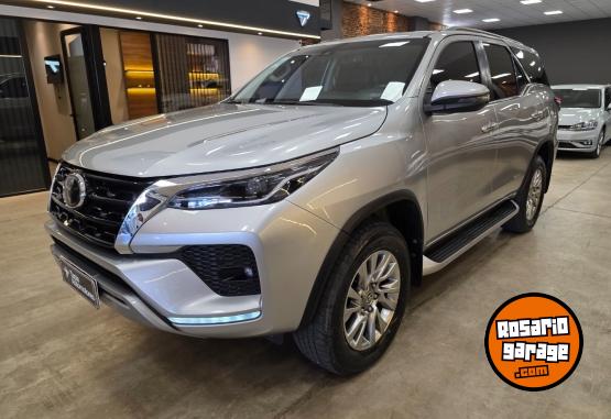 Camionetas - Toyota SW4 SRX 2.8L 4X4 AT 2021 2021 Diesel 43000Km - En Venta