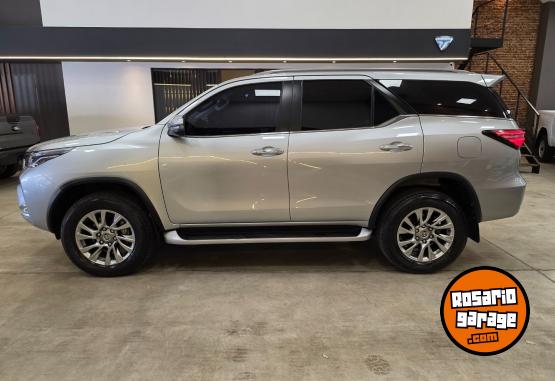 Camionetas - Toyota SW4 SRX 2.8L 4X4 AT 2021 2021 Diesel 43000Km - En Venta