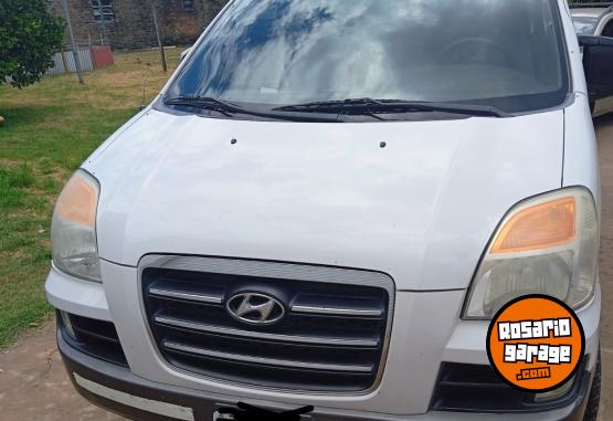 Utilitarios - Hyundai H1 2007 Diesel 230000Km - En Venta