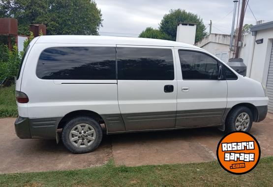 Utilitarios - Hyundai H1 2007 Diesel 230000Km - En Venta