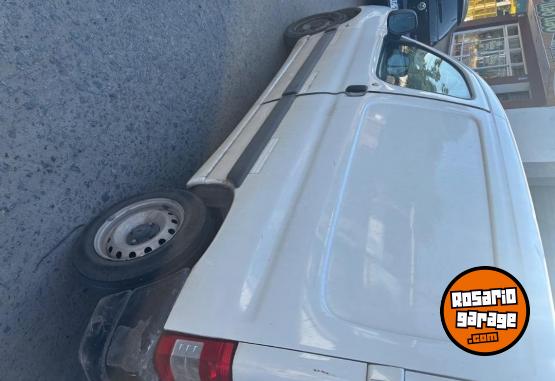 Utilitarios - Citroen Berlingo furgón motor 1,4 2013 Nafta 170000Km - En Venta
