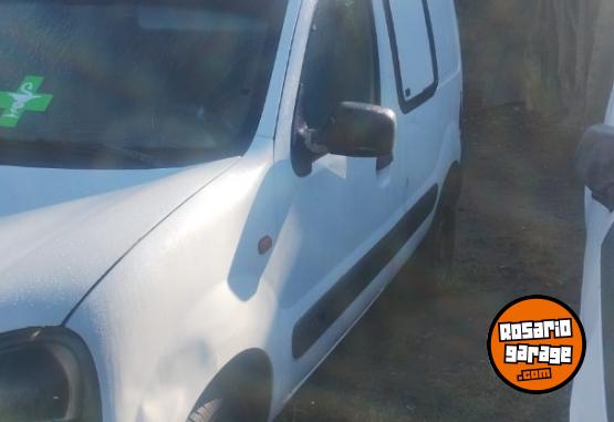 Utilitarios - Renault Kangoo 2007 Diesel 300000Km - En Venta