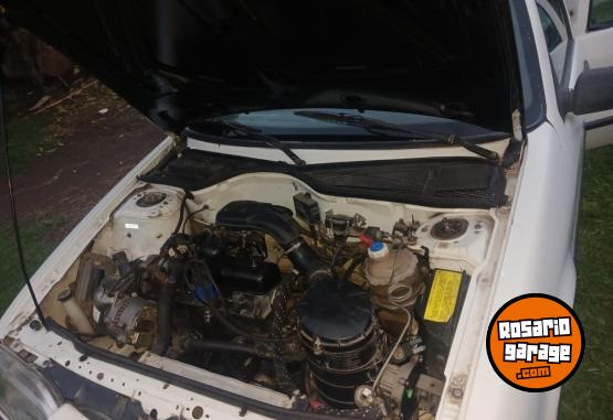 Autos - Renault 19 2000 GNC 1111Km - En Venta