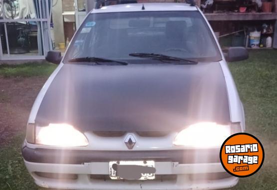 Autos - Renault 19 2000 GNC 1111Km - En Venta