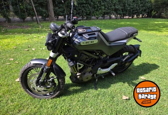 Motos - Husqvarna Husqvarna Svartpilen 401 2021 Nafta 1590Km - En Venta