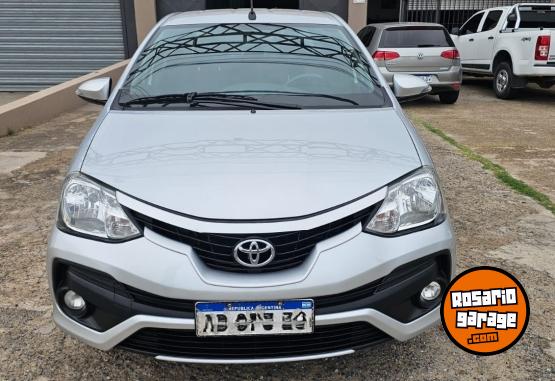 Autos - Toyota Etios 2017 Nafta 157850Km - En Venta