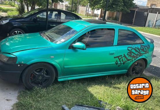 Autos - Chevrolet Astra Coupe GSI 2001 Nafta 345000Km - En Venta