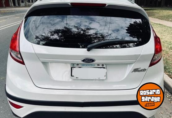 Autos - Ford FIESTA 2015 Nafta 88400Km - En Venta