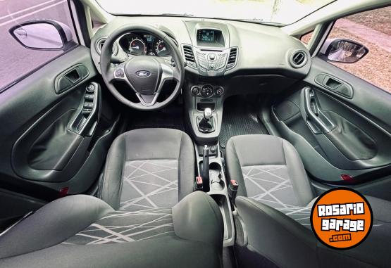 Autos - Ford FIESTA 2015 Nafta 88400Km - En Venta