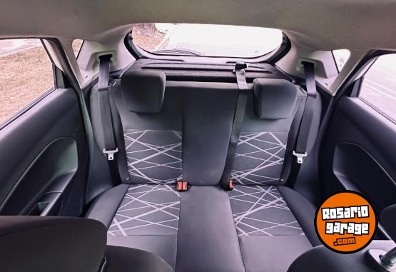 Autos - Ford FIESTA 2015 Nafta 88400Km - En Venta