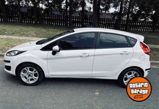 Autos - Ford FIESTA 2015 Nafta 88400Km - En Venta