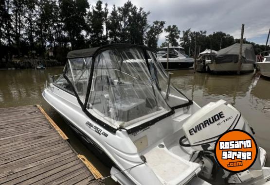 Embarcaciones - Cuddy 210  150HP - En Venta