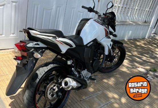 Motos - Yamaha Fz 150 2023 Nafta 29000Km - En Venta