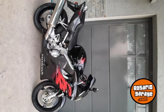 Motos - Honda CBR 600cc 1999 Nafta 999999Km - En Venta